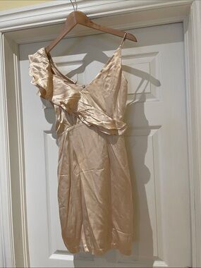 Winona Mini Dress in Champagne